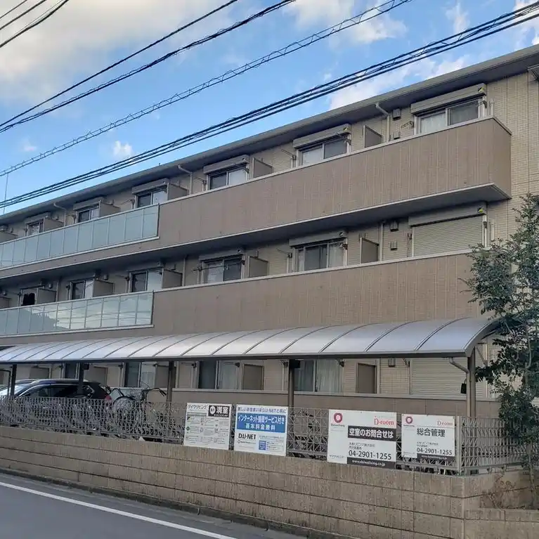 アグスター 外観