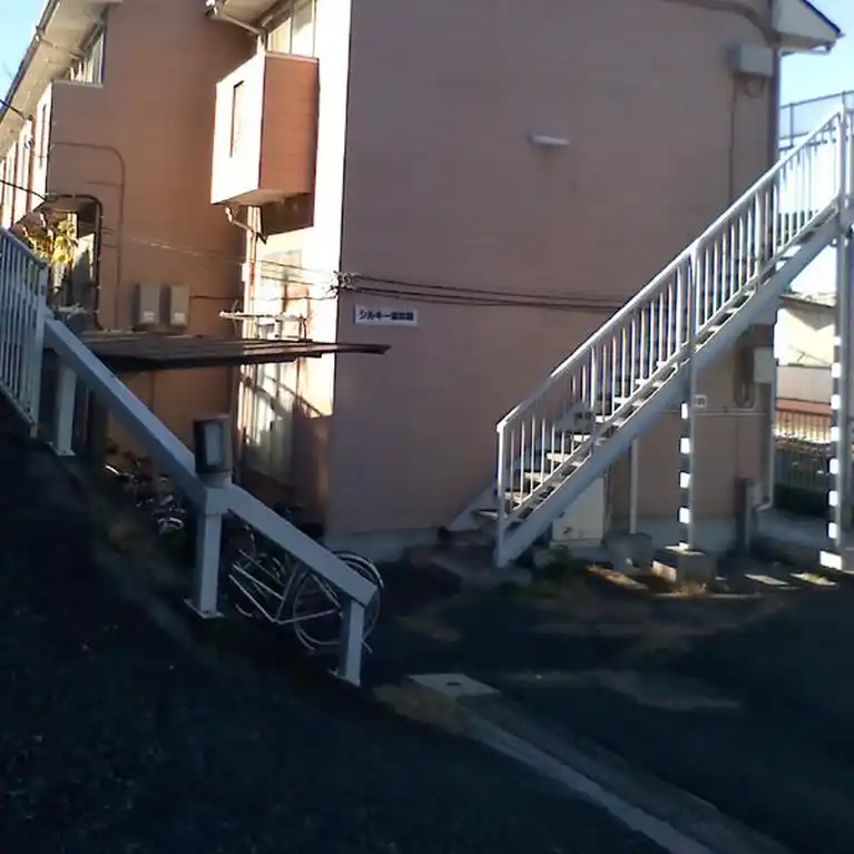 シルキー東林間 外観