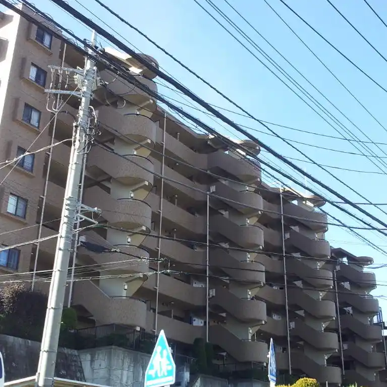 オーベルヒルズ中山 外観
