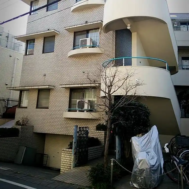 セントコート 外観