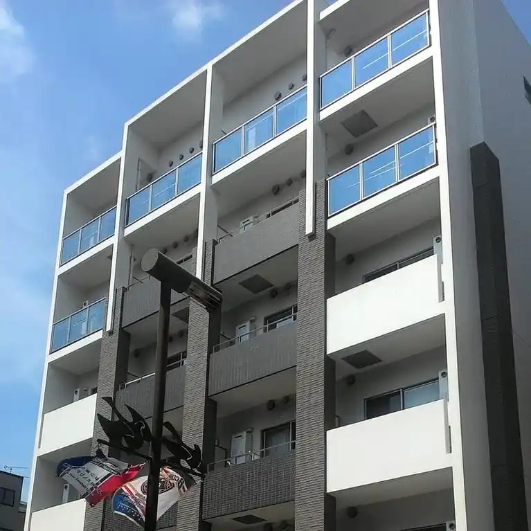 グランドール横浜 外観