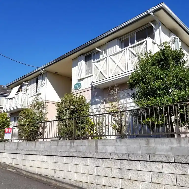 ファミールA