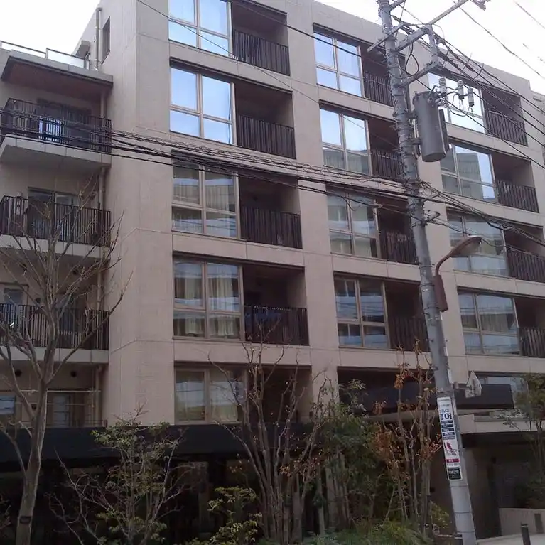 プラウド市谷仲之町ヒルトップ