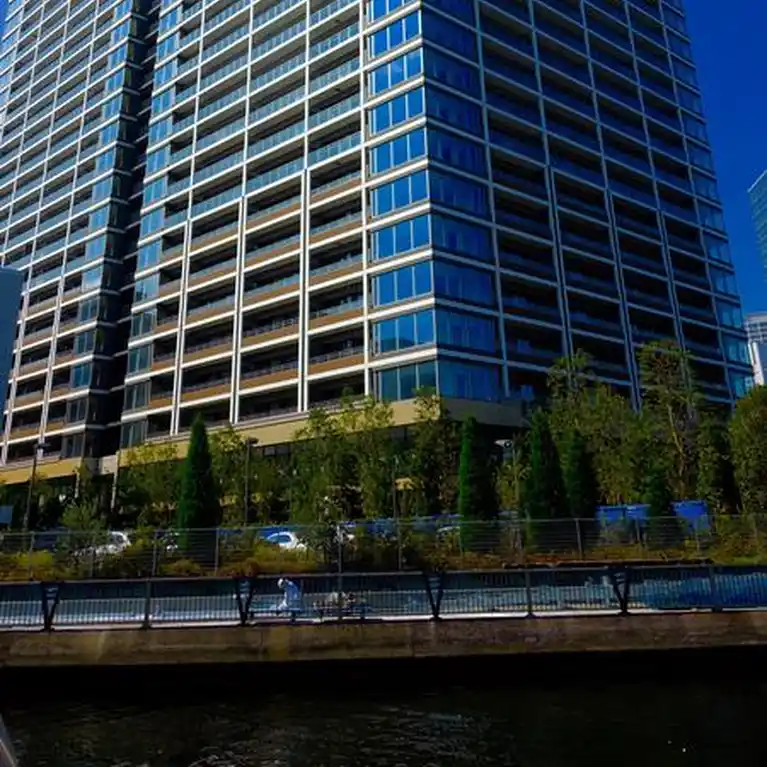 GLOBAL FRONT TOWER
