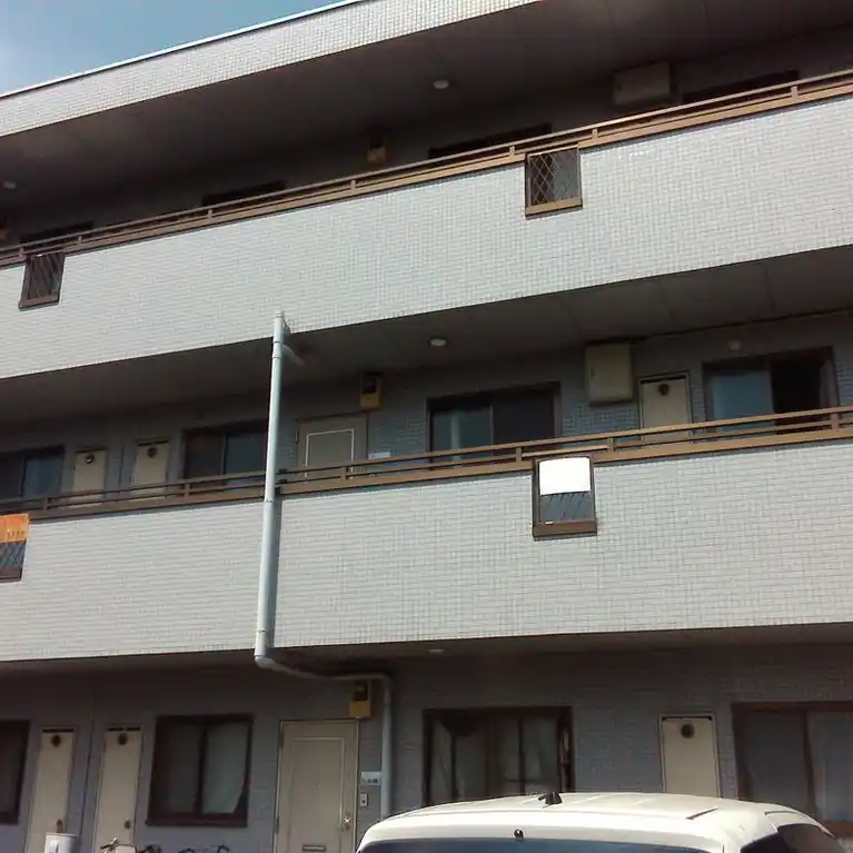 ファミール末廣