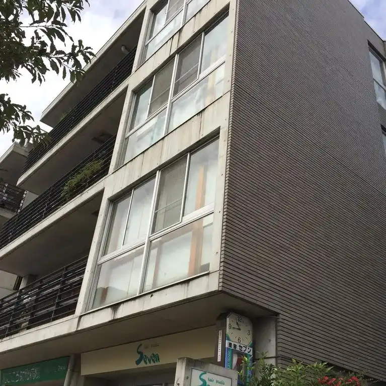 サンキよしの 外観