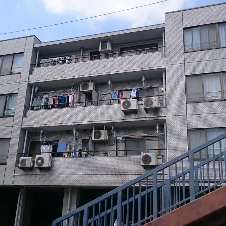 コート南浦和 外観