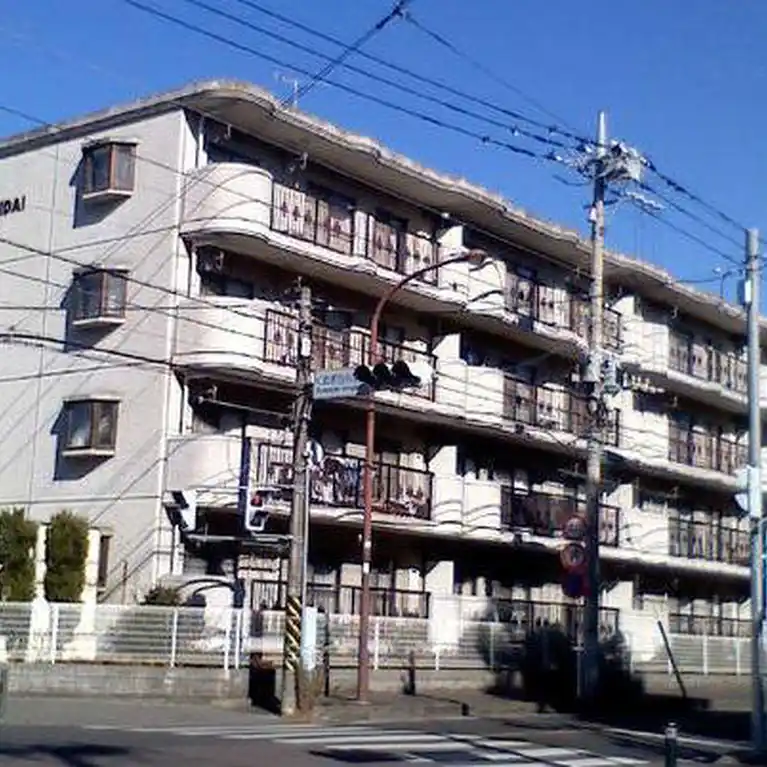 ファミールくぬぎ台 外観