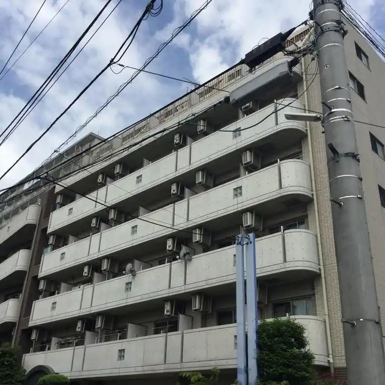 ノイエスト