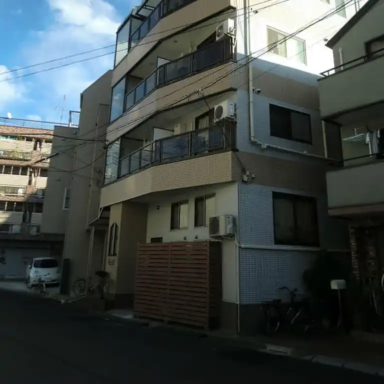シューハイツ 外観