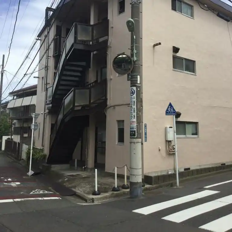 亀山ハウス 外観