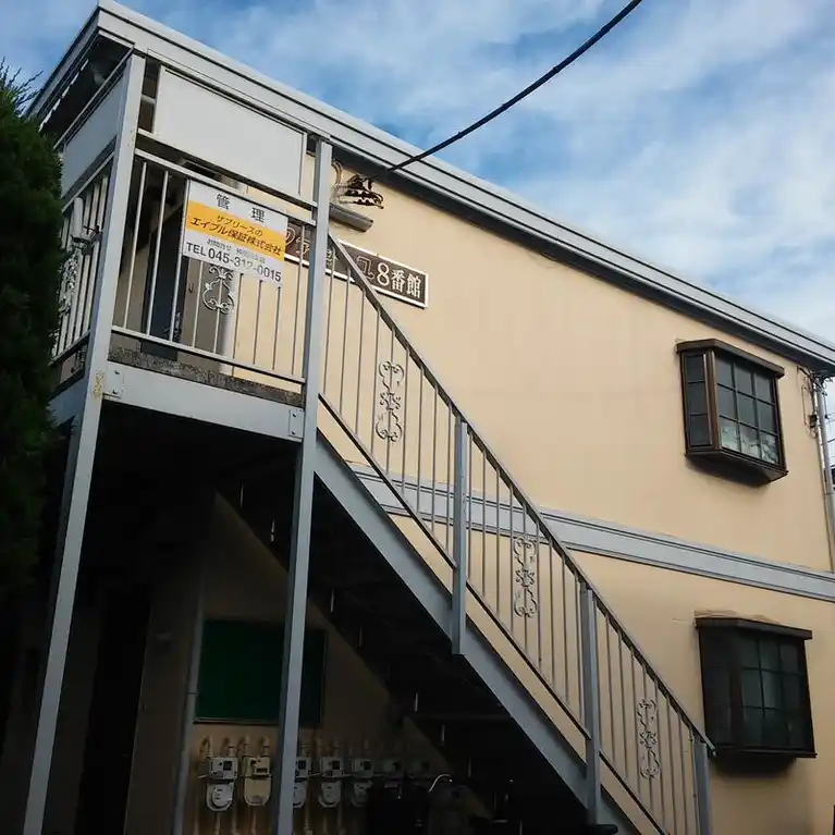 ファミーユ8番館 外観