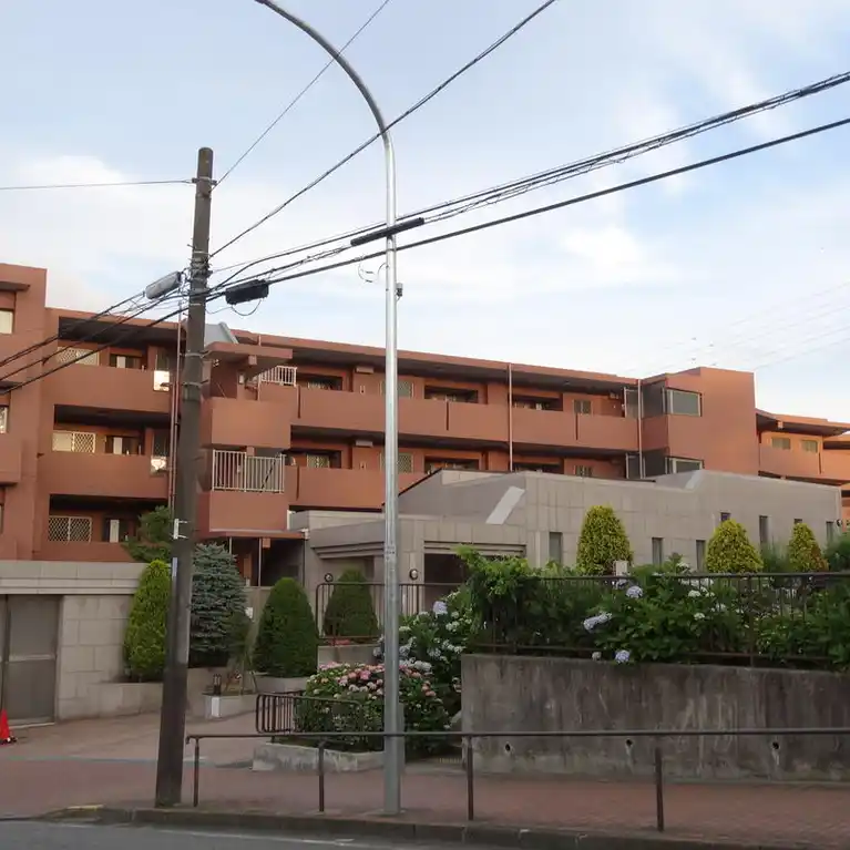 クレアガーデン横濱の丘