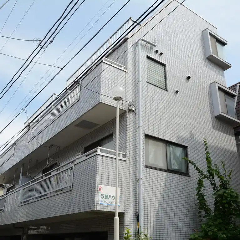 センチュリートーマ 外観