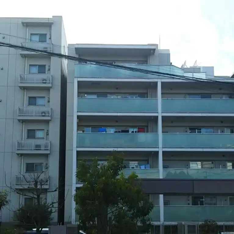 クリオ上麻生