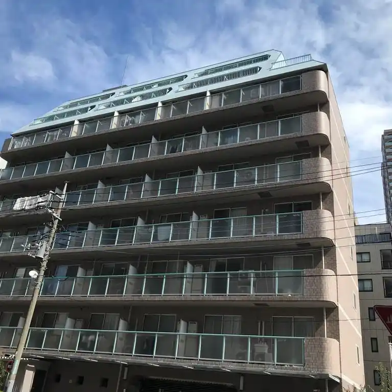 ラディラ川口 外観