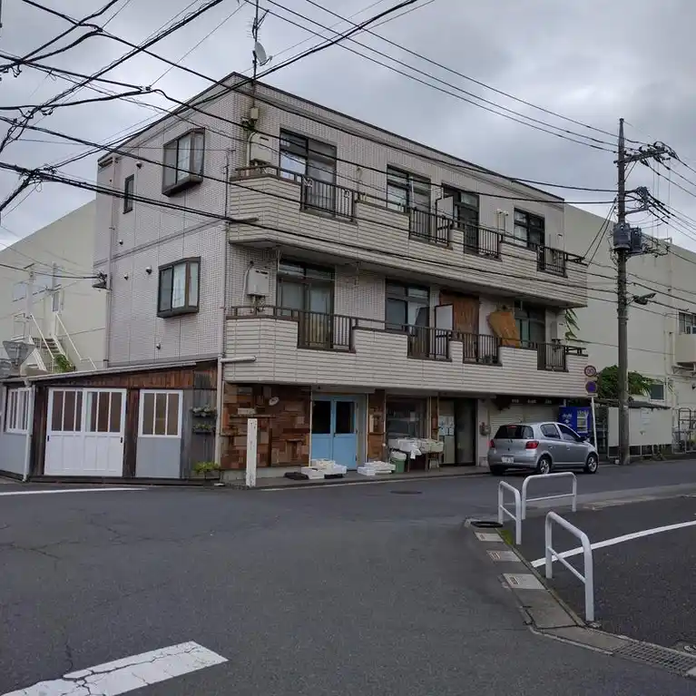 戸塚イースト 外観