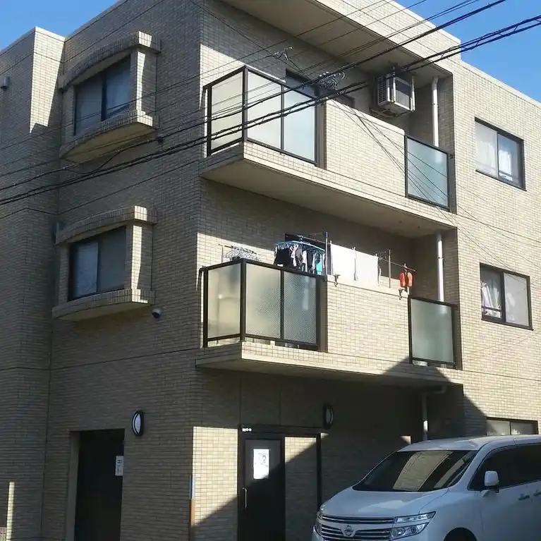 M High Crest 外観