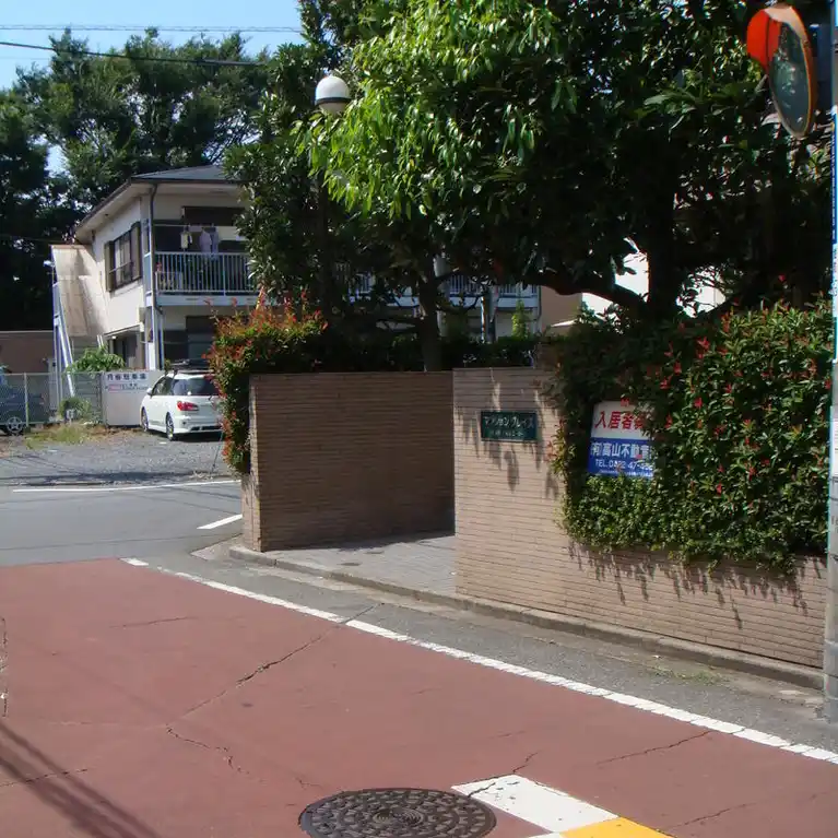マンショングレイス 外観