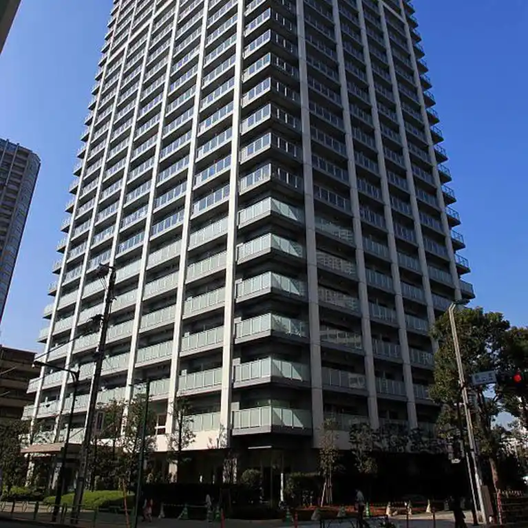 ザ・クレストタワー