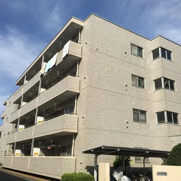ブルースカイ本郷