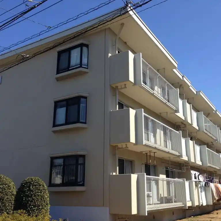 玉川町五丁目住宅1号棟