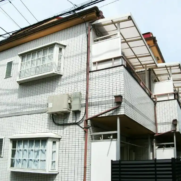 クレセントハイツ本町 外観