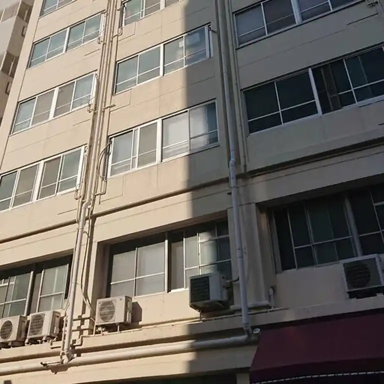 京ビル 外観