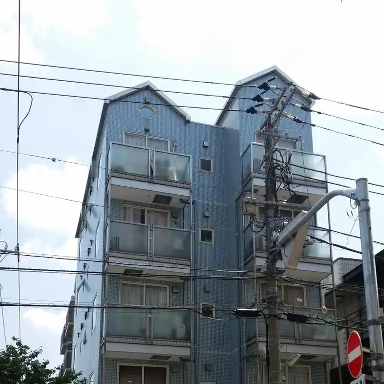 アヴェニール 外観