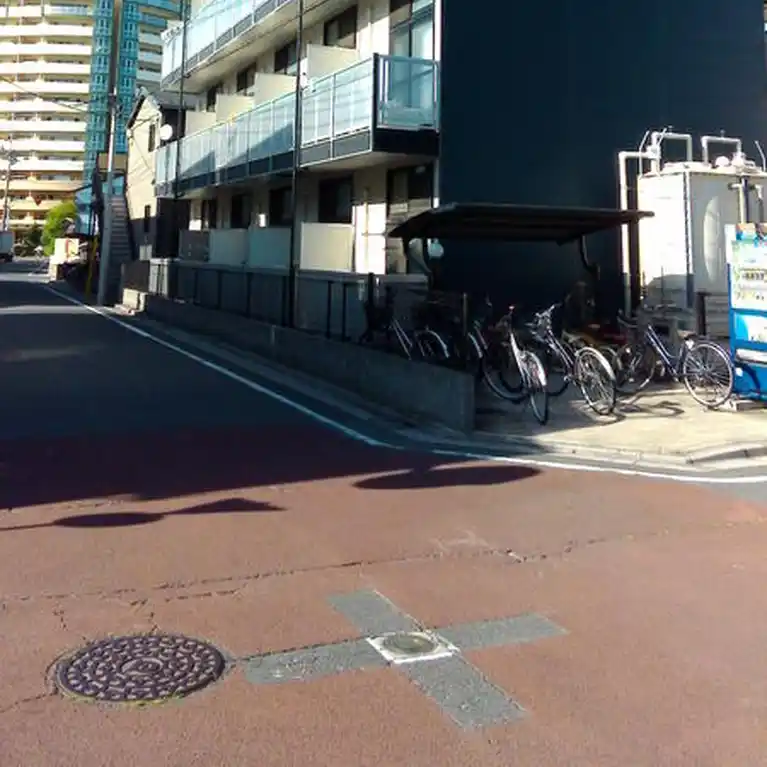 レオパレスシティセントラル 外観