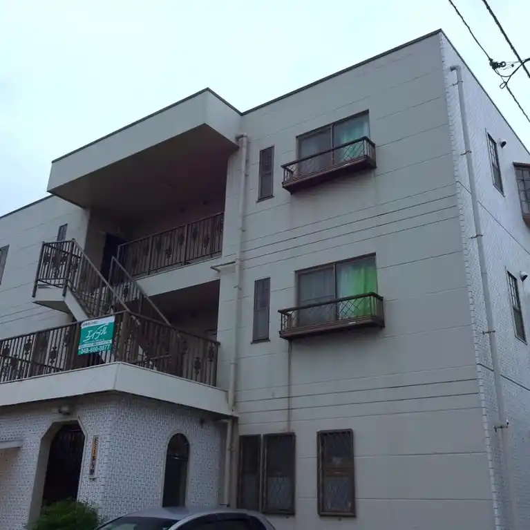 ドミール与野 外観