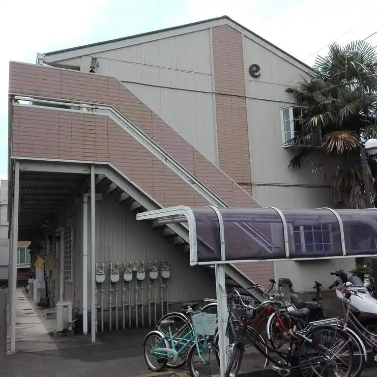 コズミックシティ南台第一 E 外観