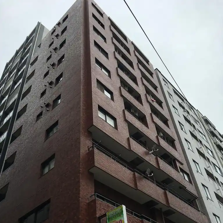 モナークマンション大久保 外観