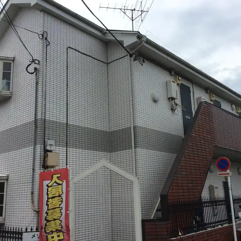 メゾンプレIII 外観