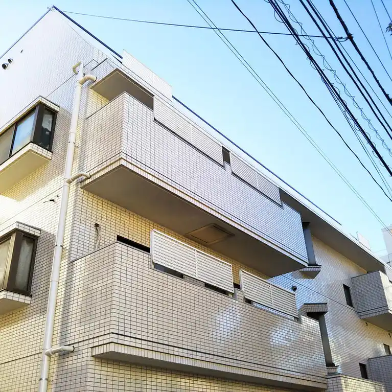 ベルレ市川 外観