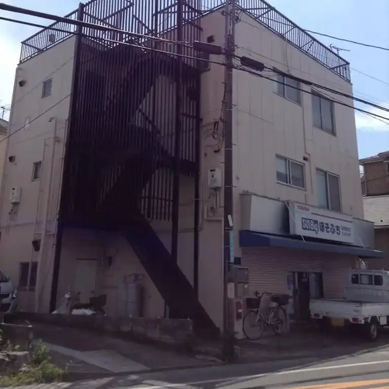 リバーハイツ 外観
