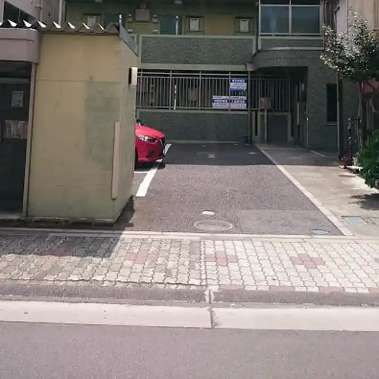 アンプルール ベトン 外観