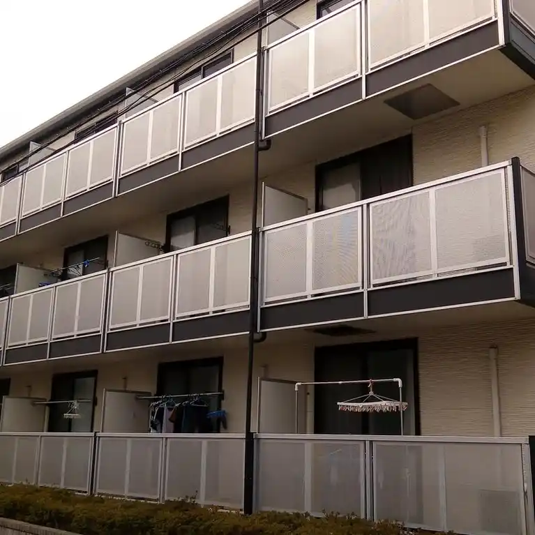 レオパレスリモーネ III 外観