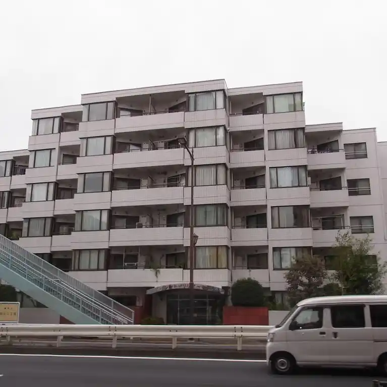 シャトーリリアーラ