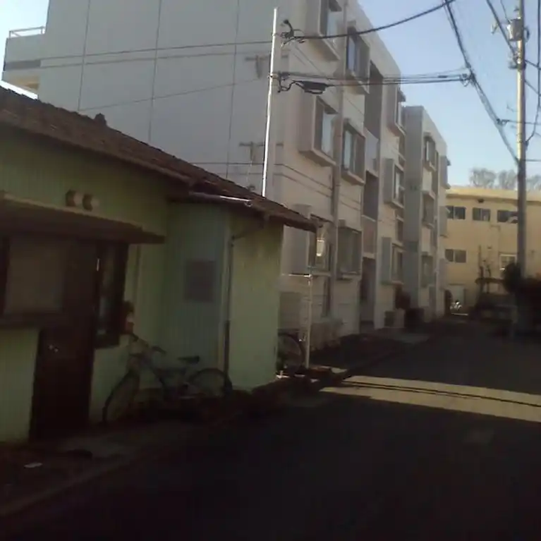アムール 外観