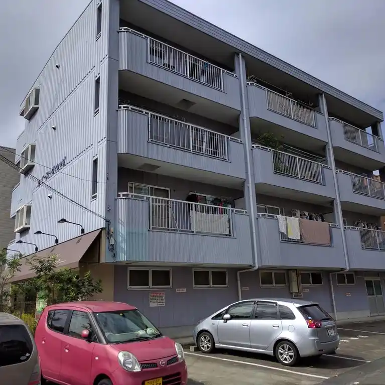 イーストヴィレッジ 外観