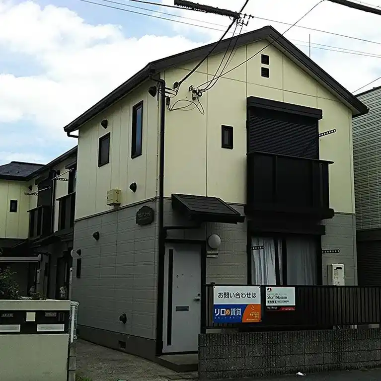 アザレアコートF 外観