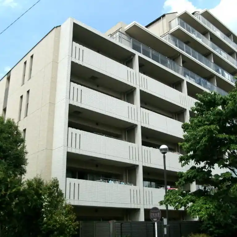 プラウド小金井緑町 外観