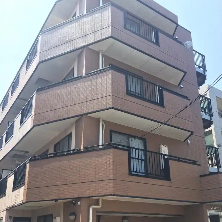 クリーンハウス 外観