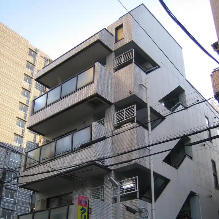 秋山ビル