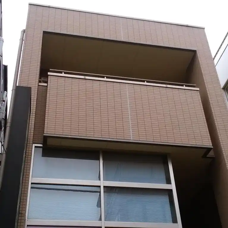 エアフォルク 外観