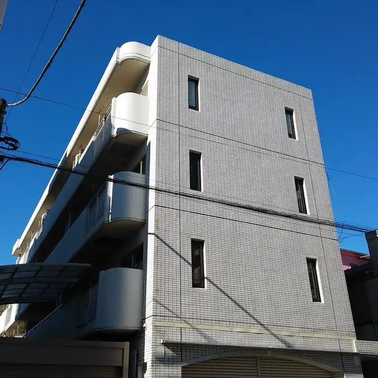 ロイヤル綱島 外観