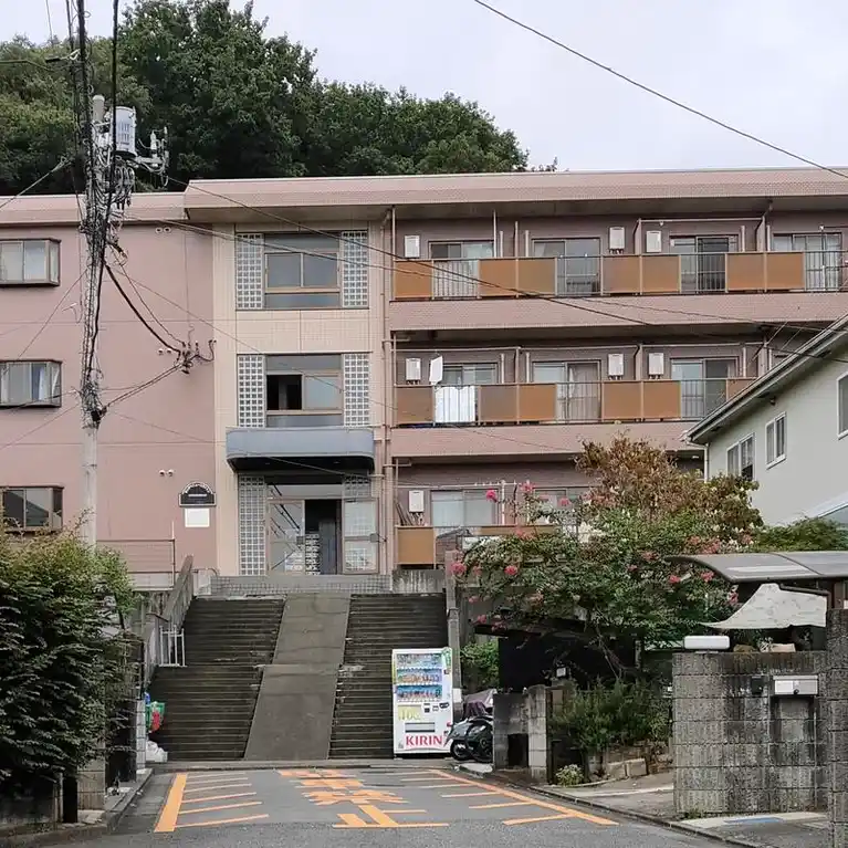サンアベニューリヴァトン