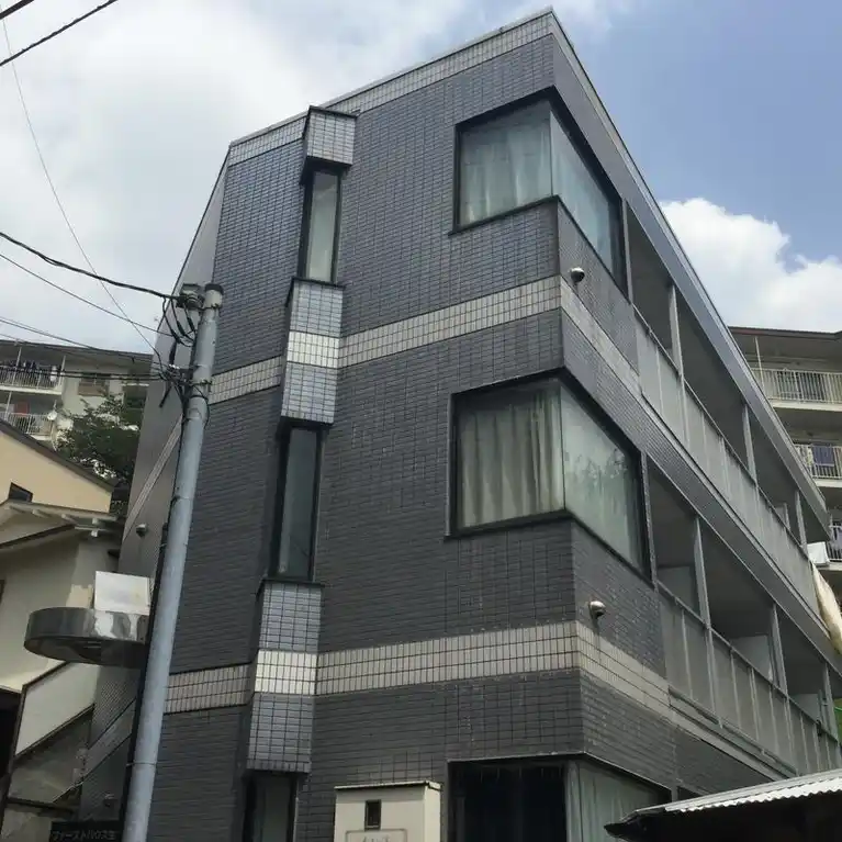 ファーストハウス生田 外観