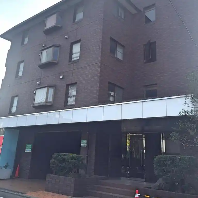 エクセルヤマナシ 外観